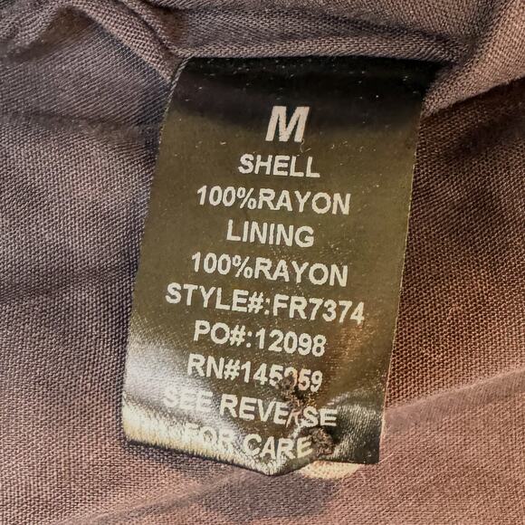 Dress Forum Los Angeles-Washed Floral Romper w/ Ruffled Trim Line-Women’s Medium - Picture 5 of 9